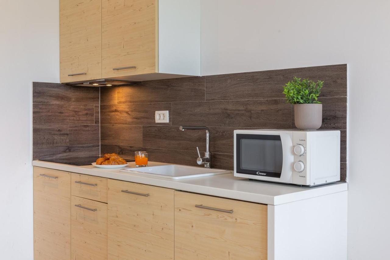 מימיצה Villa Jolara With Heated Pool מראה חיצוני תמונה